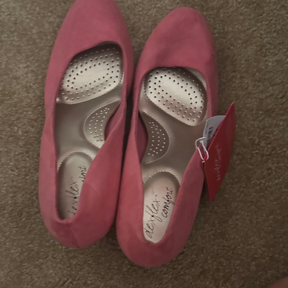 Payless Pink Comfort Heels - Picture 1 of 3